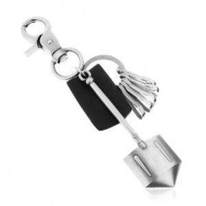 Šperky eshop - Čierno-sivý patinovaný prívesok na kľúče s matným povrchom, koža a lopata Z39.4