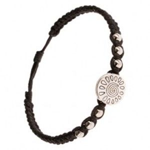 Šperky eshop - Čierny pletený náramok, známka so špirálou a slzami, lesklé korálky S35.25