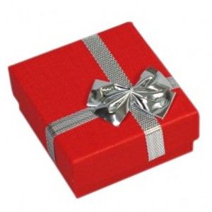 Darčeková krabička - na prstene, červená, mašľa striebornej farby