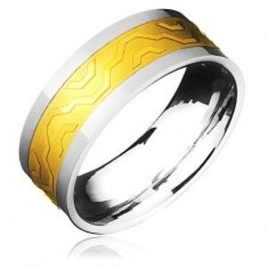 Šperky eshop - Dvojfarebná oceľová obrúčka - pás zlatej farby s hranatou kontúrou vlny B8.02 - Veľkosť: 59 mm