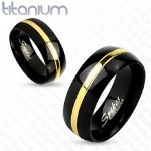 Šperky eshop - Dvojfarebný prsteň z titánu, čierny oblý povrch, pás zlatej farby, 6 mm HH14.11 - Veľkosť: 52 mm