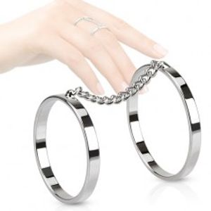 Šperky eshop - Dvojitý prsteň z ocele, ródiované obrúčky spojené retiazkou BB12.06 - Veľkosť: 57 mm