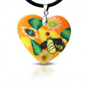 Šperky eshop - Fimo náhrdelník - oranžové srdce s kvetmi a včelička S17.24