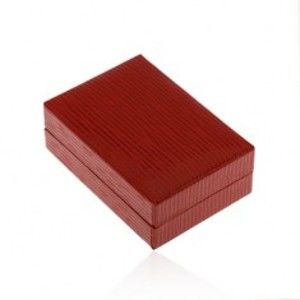 Šperky eshop - Krabička na náušnice v tmavočervenej farbe, koženkový povrch so zárezmi Y49.17