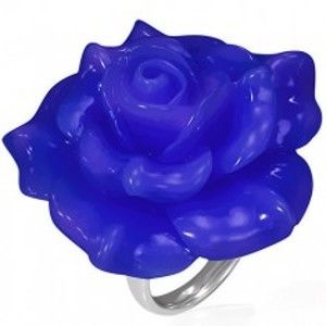 Šperky eshop - Lesklý oceľový prsteň - modrá ruža zo živice BB2.18 - Veľkosť: 60 mm