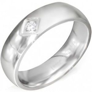 Šperky eshop - Lesklý oceľový prsteň striebornej farby so štvorcovým zárezom a čírym zirkónom BB6.1 - Veľkosť: 60 mm