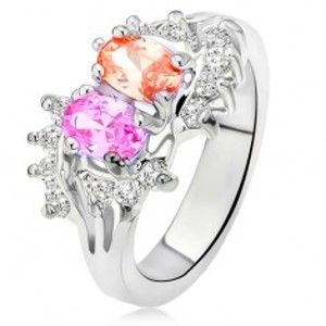 Šperky eshop - Lesklý prsteň striebornej farby, dva farebné kamienky, malé číre zirkóny L9.03 - Veľkosť: 53 mm