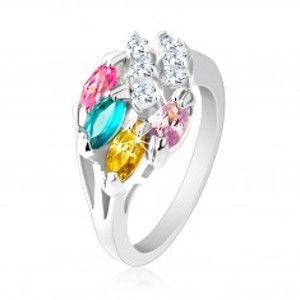 Šperky eshop - Lesklý prsteň striebornej farby, farebné zirkónové zrnká, číre zirkóniky R25.30 - Veľkosť: 50 mm