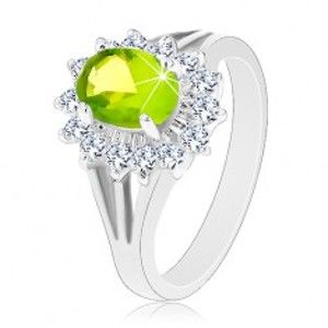 Šperky eshop - Ligotavý prsteň s rozdelenými ramenami, zirkónový ovál v zelenej farbe V01.18 - Veľkosť: 60 mm