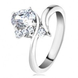 Šperky eshop - Ligotavý prsteň so zahnutými ramenami, číry ovál, okrúhle číre zirkóniky G10.20 - Veľkosť: 60 mm