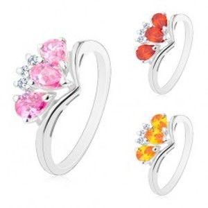 Šperky eshop - Ligotavý prsteň so zahnutými ramenami, tri farebné zirkónové slzičky R45.22 - Veľkosť: 52 mm, Farba: Svetlooranžová