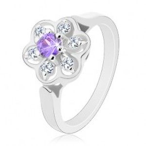 Šperky eshop - Ligotavý prsteň v striebornom odtieni, fialovo-číry zirkónový kvietok R31.7 - Veľkosť: 56 mm