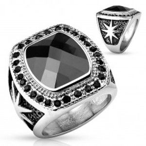 Šperky eshop - Masívny oceľový prsteň striebornej farby, veľký čierny kameň a okrúhle zirkóniky M06.27 - Veľkosť: 65 mm