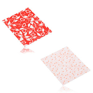 Matná darčeková obálka z papiera - zvlnený srdiečkový ornament - Farba: Červená