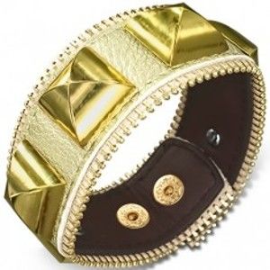 Šperky eshop - Mohutný kožený náramok - s pyramídami zlatej farby, zips X37.14