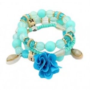 Šperky eshop - Multináramok - korálky modrej, čírej a zlatej farby, prívesky - kvet a mušle AA29.16