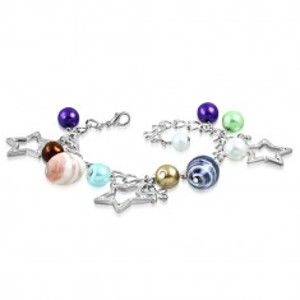 Šperky eshop - Náramok - syntetické perly, dvojfarebné korálky, kontúry hviezd a kvety S73.07