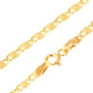 Šperky eshop - Náramok v žltom 14K zlate, väčšie ploché články s lúčovitými ryhami, 200 mm GG25.03