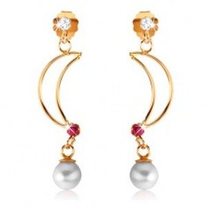 Šperky eshop - Náušnice v žltom 9K zlate - lesklý obrys polmesiaca s rubínom, biela perla GG54.13