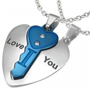 Šperky eshop - Oceľový dvojprívesok, srdce striebornej farby s modrým kľúčikom, nápis, zirkóny Z8.10