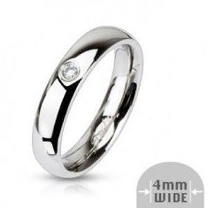 Šperky eshop - Oceľový lesklý prsteň - číry zirkón, 4 mm K15.8 - Veľkosť: 57 mm