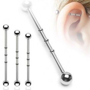 Šperky eshop - Oceľový piercing do ucha - činka so zárezmi, guličky I18.3