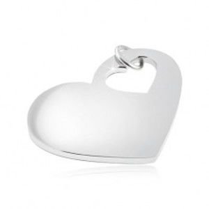 Šperky eshop - Oceľový prívesok, lesklé srdce striebornej farby s výrezom S52.26