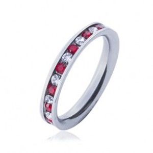 Šperky eshop - Oceľový prsteň - obrúčka, striedajúce sa číre a červené zirkóny J8.11 - Veľkosť: 60 mm