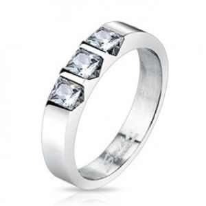Šperky eshop - Oceľový prsteň - tri číre štvorcové zirkóny C23.6 - Veľkosť: 52 mm