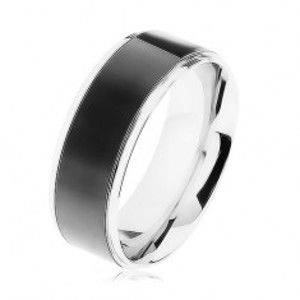Šperky eshop - Oceľový prsteň, čierny pruh, lemy striebornej farby, vysoký lesk HH8.19 - Veľkosť: 70 mm