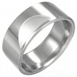 Šperky eshop - Oceľový prsteň hladký s matnými polkruhmi D6.2 - Veľkosť: 62 mm