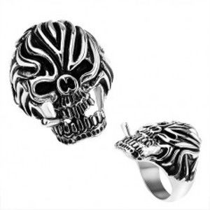 Šperky eshop - Oceľový prsteň, lebka s cigaretou a výraznými zárezmi na čele, čierna patina U23.2 - Veľkosť: 61 mm