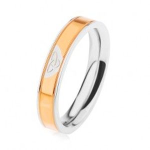 Šperky eshop - Oceľový prsteň striebornej farby, lesklý pás v zlatom odtieni, keltský uzol HH8.18 - Veľkosť: 59 mm