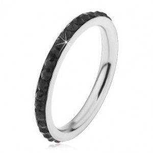 Šperky eshop - Oceľový prsteň striebornej farby, ligotavé čierne zirkóniky H3.1 - Veľkosť: 60 mm