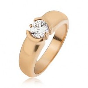 Šperky eshop - Oceľový prsteň zlatej farby, rozširujúce sa ramená, číry zirkón J05.14 - Veľkosť: 54 mm