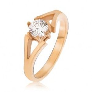 Šperky eshop - Oceľový prsteň zlatej farby, rozvetvujúce sa ramená, číry kamienok BB09.18 - Veľkosť: 56 mm