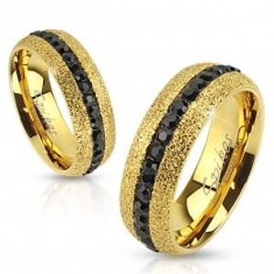 Šperky eshop - Oceľový prsteň zlatej farby, trblietavý, so zirkónovým pásom, 6 mm M16.21 - Veľkosť: 65 mm