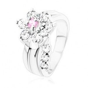 Šperky eshop - Prsteň s hladkými ramenami, zirkónový kvietok v ružovom a čírom odtieni V08.28 - Veľkosť: 59 mm
