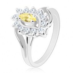 Šperky eshop - Prsteň s rozdvojenými ramenami, svetložlté zrnko, lem čírej farby AC15.01 - Veľkosť: 55 mm