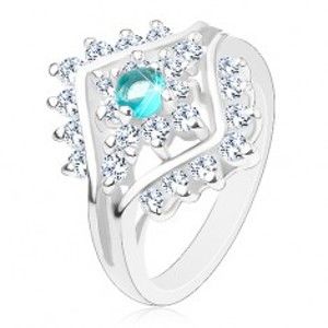 Šperky eshop - Prsteň s úzkymi ramenami, okrúhly zirkón akvamarínovej farby, číre zirkóniky V15.18 - Veľkosť: 48 mm