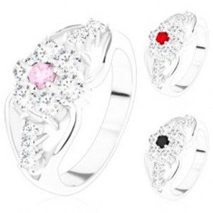 Šperky eshop - Prsteň so zirkónovým kvetom a rozdelenými ramenami, trojice čírych zirkónov V06.12 - Veľkosť: 52 mm, Farba: Ružová