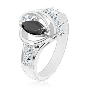 Šperky eshop - Prsteň striebornej farby, čierne zirkónové zrnko, lesklé oblúky, číre zirkóniky G01.16 - Veľkosť: 49 mm