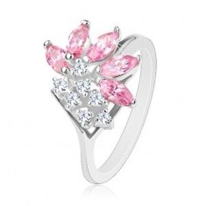 Šperky eshop - Prsteň striebornej farby, číre zirkóny, zrnká v ružovom odtieni R31.20 - Veľkosť: 57 mm