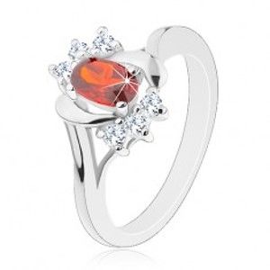 Šperky eshop - Prsteň v striebornej farbe, červený zirkón, číre zirkóniky, lesklé oblúčiky G04.20 - Veľkosť: 59 mm
