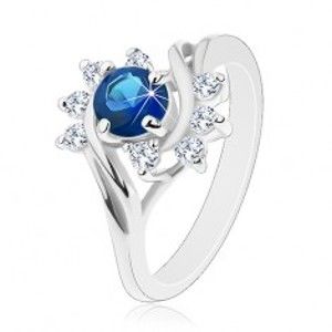 Šperky eshop - Prsteň v striebornom odtieni, zvlnené ramená, tmavomodrý zirkón, číre oblúky G08.05 - Veľkosť: 59 mm