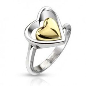 Šperky eshop - Prsteň z chirurgickej ocele - kontúra srdca a srdce zlatej farby uprostred E8.10 - Veľkosť: 50 mm