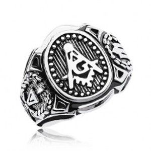 Šperky eshop - Prsteň z chirurgickej ocele, veľký ovál a symboly slobodomurárov AB36.05/06 - Veľkosť: 58 mm