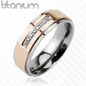 Šperky eshop - Prsteň z titánu ružovozlatej farby a radom zirkónov K16.16 - Veľkosť: 51 mm