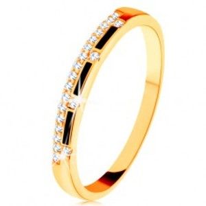 Šperky eshop - Prsteň zo žltého 14K zlata - pásy čiernej glazúry, číra zirkónová línia GG130.10/58/61 - Veľkosť: 59 mm