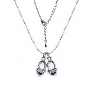 Šperky eshop - Ródiovaný náhrdelník - guľočková retiazka, topánočky, zirkóny AA47.04